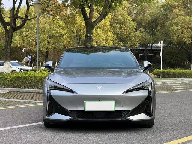 9.68万捡漏二手准新极狐！阿尔法S52024款560MAX，开一年解锁纯电新