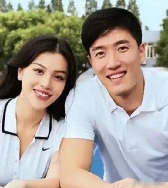 刘翔他真的碰到2个好女人这次她出来解释自己的事最安静的一个人没说话，这个人就是一直搞直播的前妻她一直