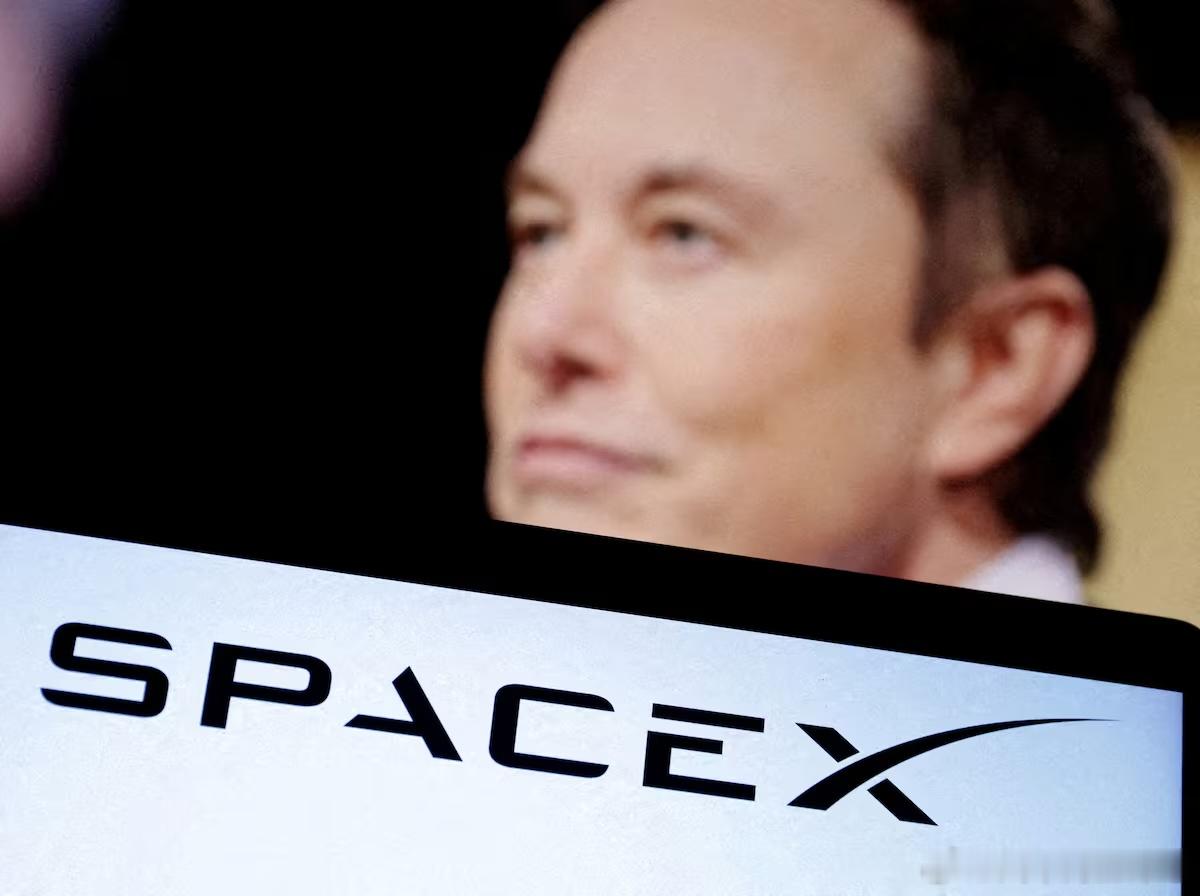 SpaceX正在考虑在IPO中采用双重股权结构2月13日，彭博新闻援引知情人士的