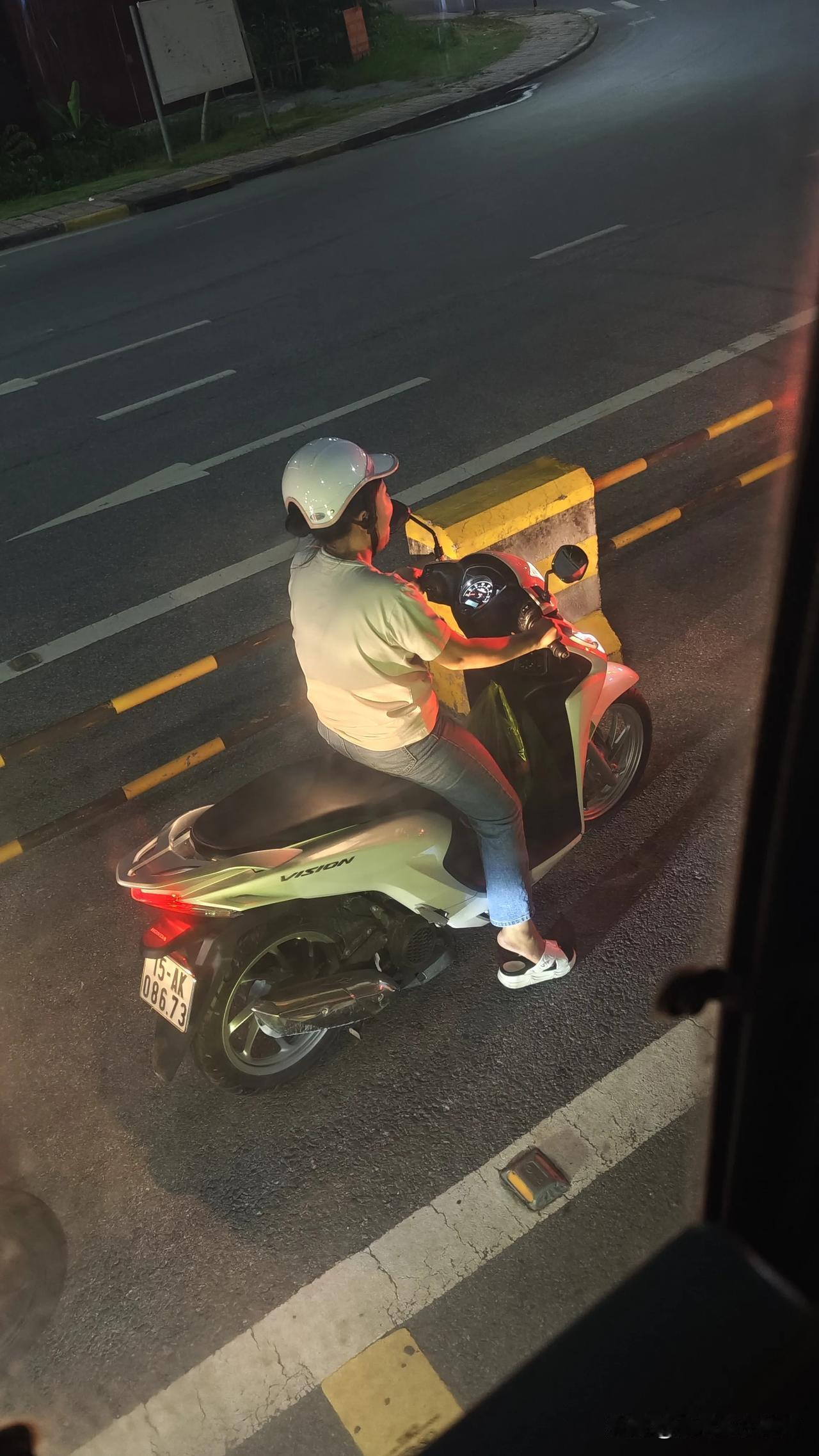 越南厂子的订单量减少很多，该怎么活?从越南和美国敲定征收20%关税实施以后，我