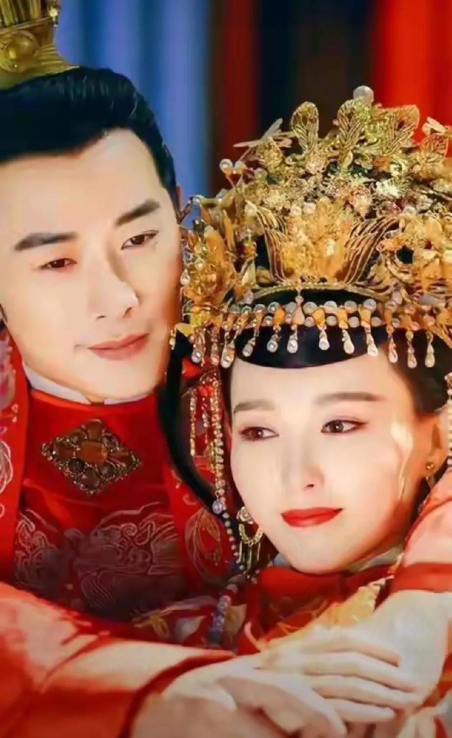 唐嫣罗晋婚变传闻愈演愈烈,起因竟是唐嫣综艺状态太好,粉丝不愿功劳全归罗晋,深扒行