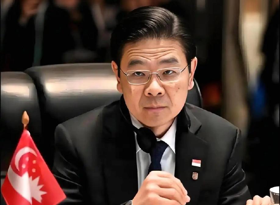 近20天高层轮番访华，新加坡这波操作耐人寻味！近期，新加坡高官密集访华，俨