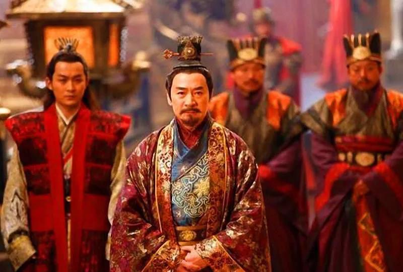 公元626年，玄武门夺权成功的李世民打算饶恕李建成和李元吉的后代，李渊也哀求他放