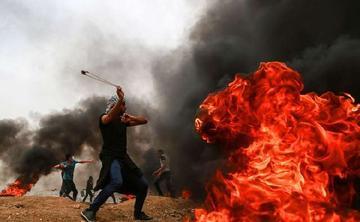 重磅！外媒称一艘“中国货船”通过霍尔木兹海峡。这似乎是战争爆发以来第一艘商船通过