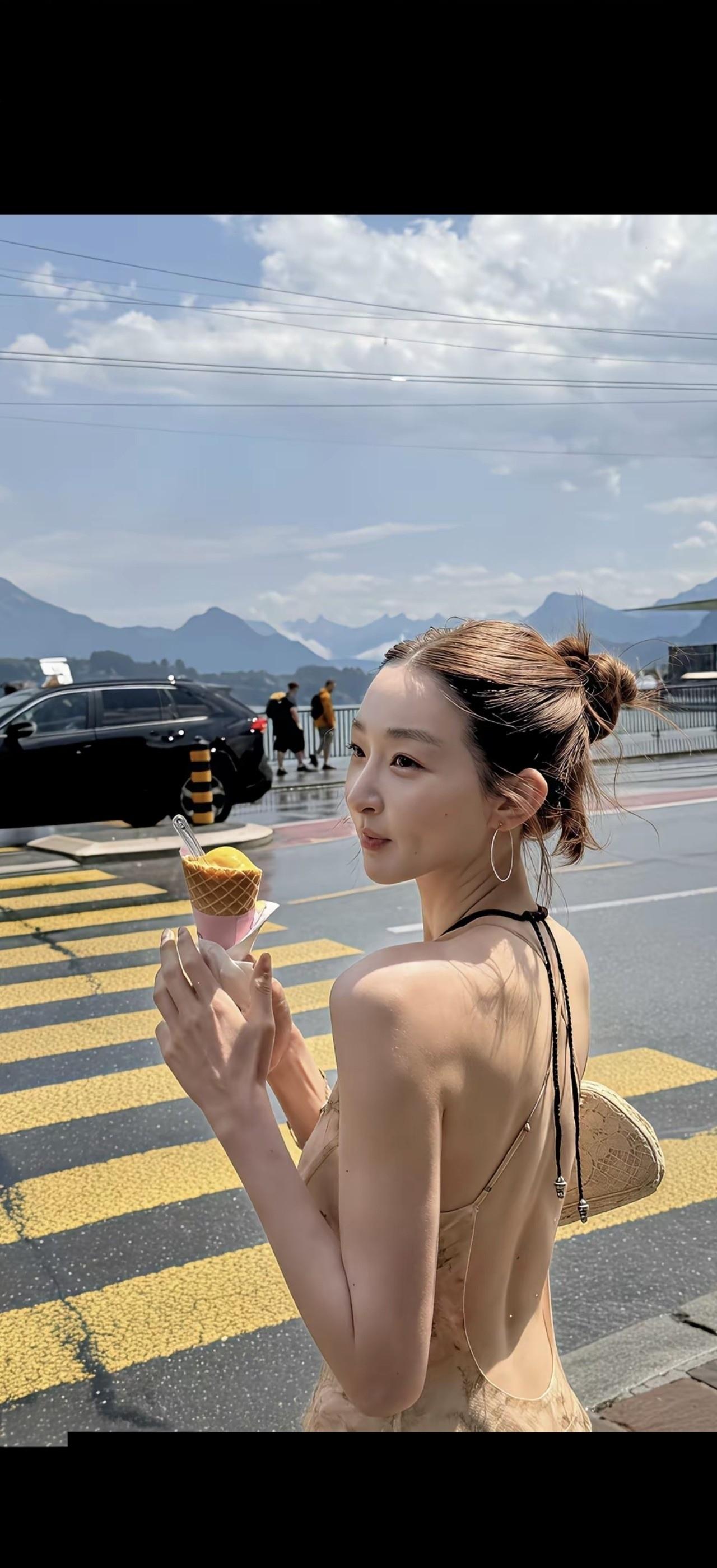 山外青山楼外楼，清风拂面意无边。