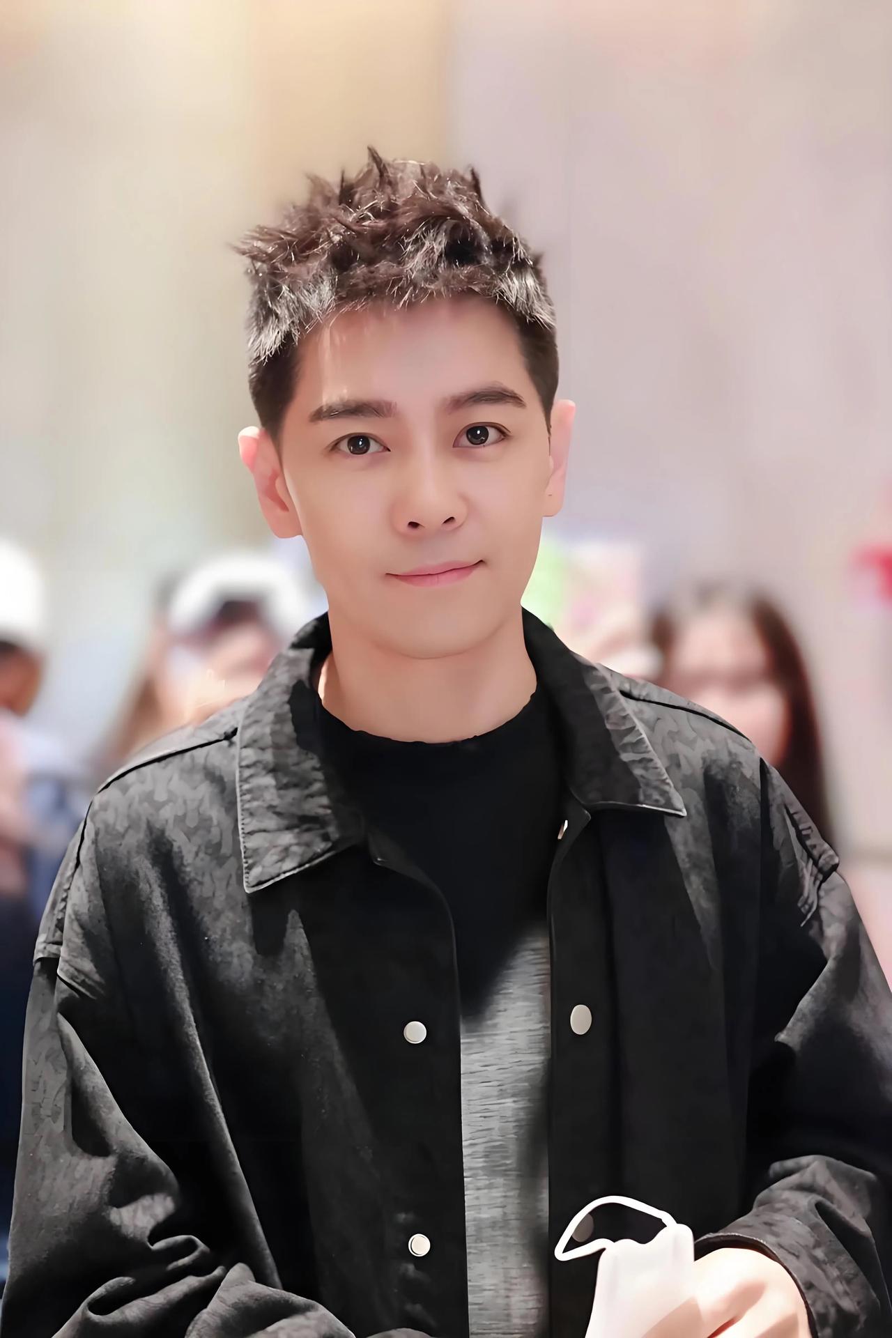 林志颖妻子陈若仪坦言被舆论攻击压力很大,“长得丑，凭什么嫁给他”。不要羡慕，现实