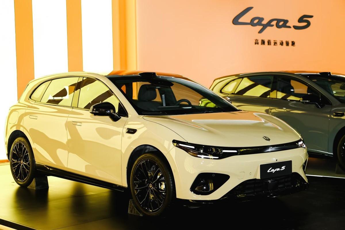 还在纠结10万上下纯电小车的朋友注意了，其实真的不用死磕海豚，咱们完全可以越级看