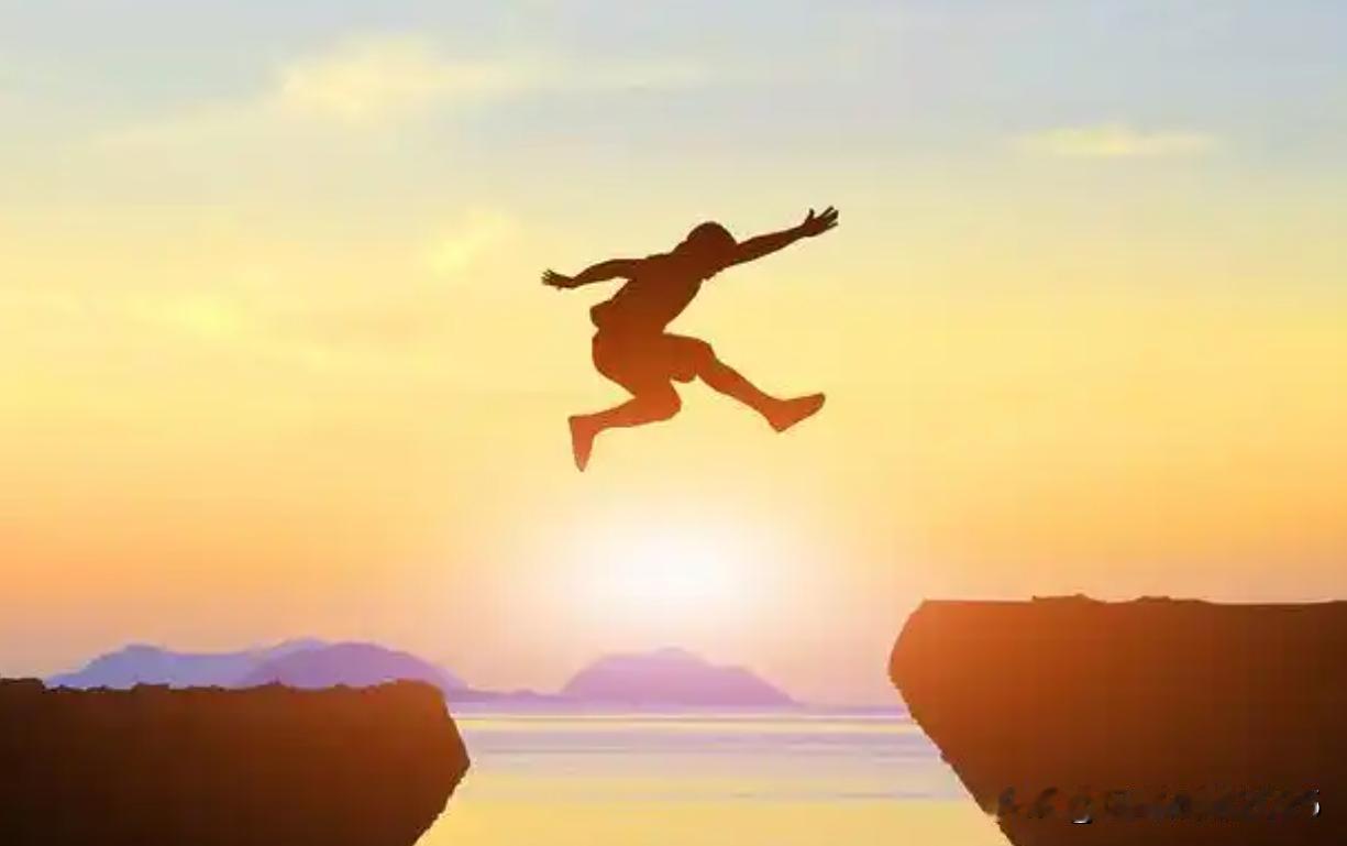 最近我一直听到越来越多的人说接下来会慢牛走势，会慢牛5年，十年，甚至于二十年，对