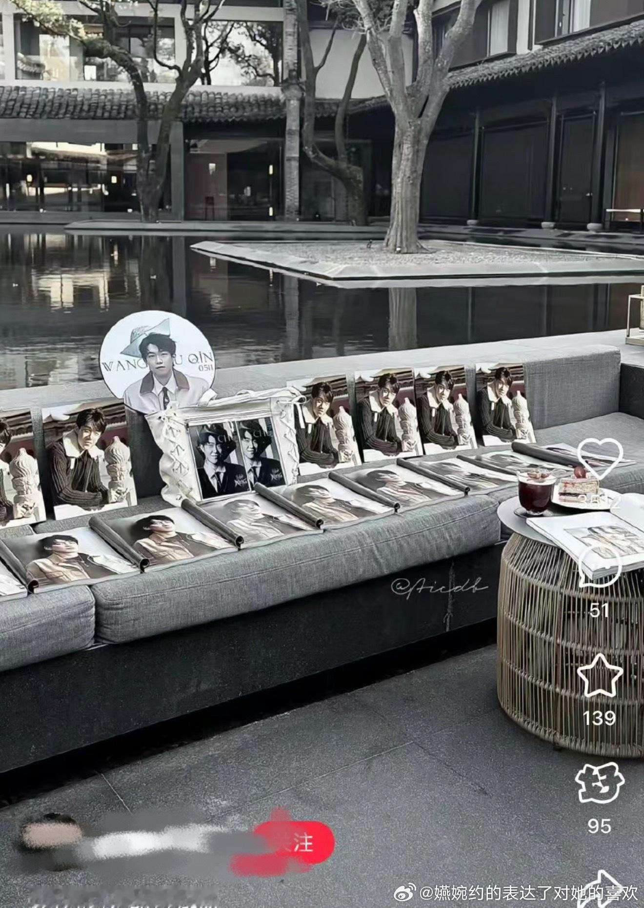 路人经过这里被吓的赶紧跑