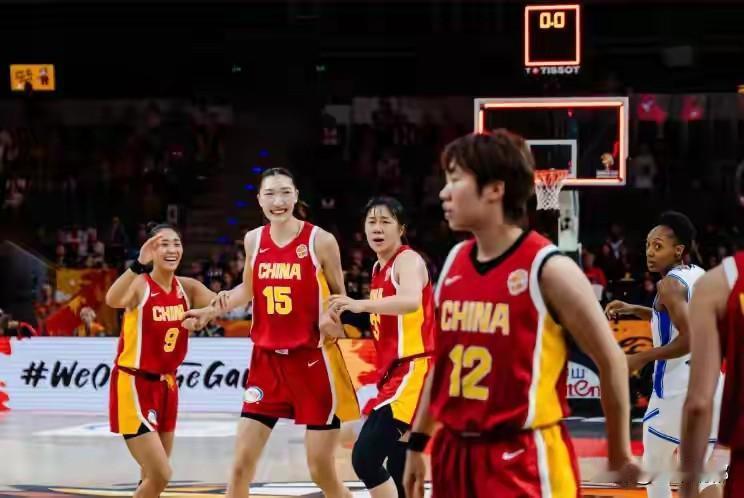 女篮世界杯，祝贺中国女篮战胜意大利队71：51，恐怕开赛