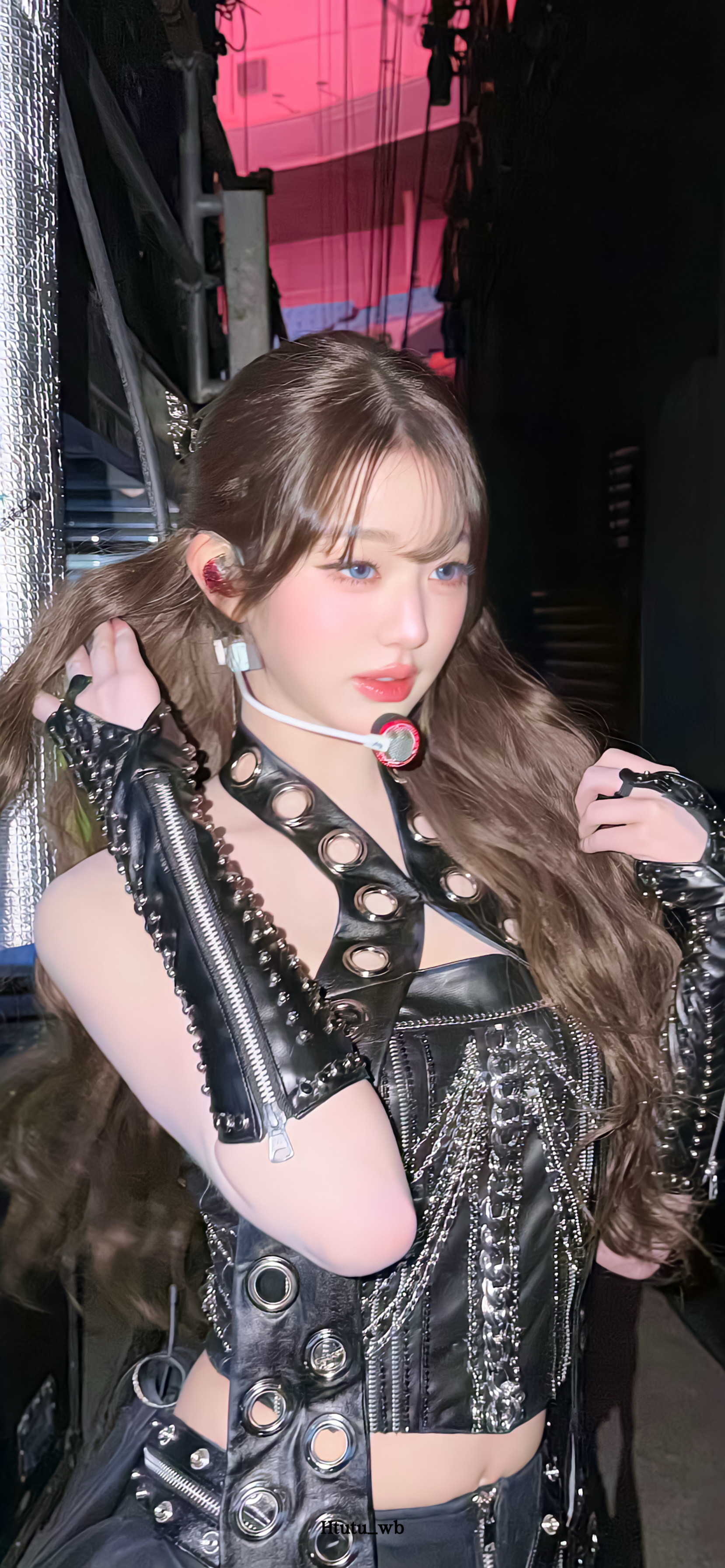 张元英壁纸更新啦～📷🖤​​​