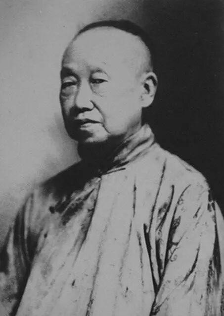 民国三位名字带“铁”的文人江南三铁：吴昌硕（字苦铁）、王大炘（字冰铁）、钱