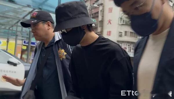 陈柏霖修杰楷被警方拘提据台媒，继修杰楷、陈柏霖、张书伟今日被拘后，棒棒堂小杰也被