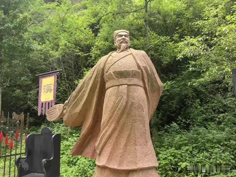 争了上千年的诸葛亮隐居地，南阳和襄阳突然握手组CP了！清代南阳知府顾嘉蘅