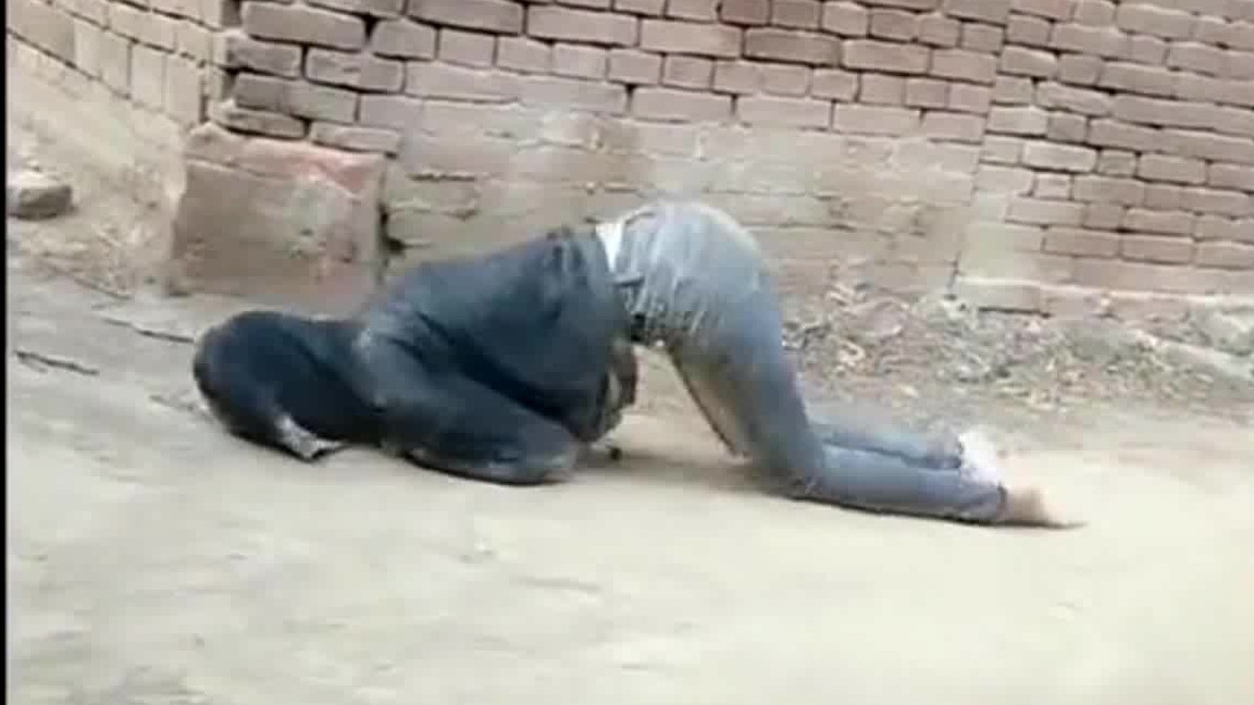 好好的小伙子,可惜是个智障
