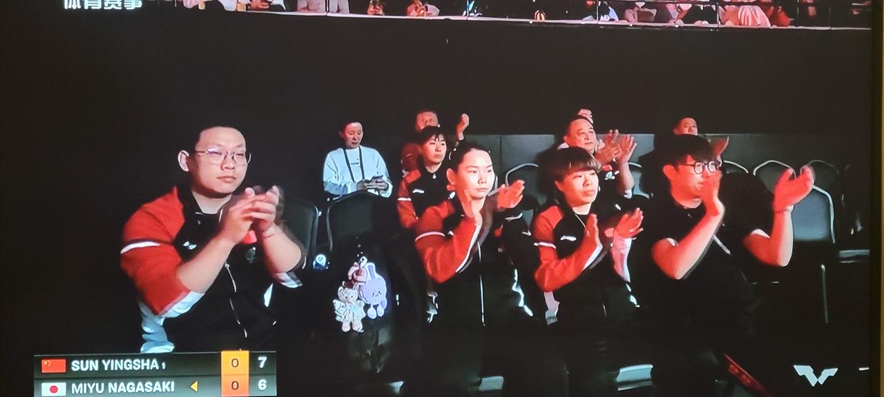 迪哥有八百斤的力气，更有八百斤的善良！大家发现没有，昨晚莎莎淘汰长崎美柚一战，