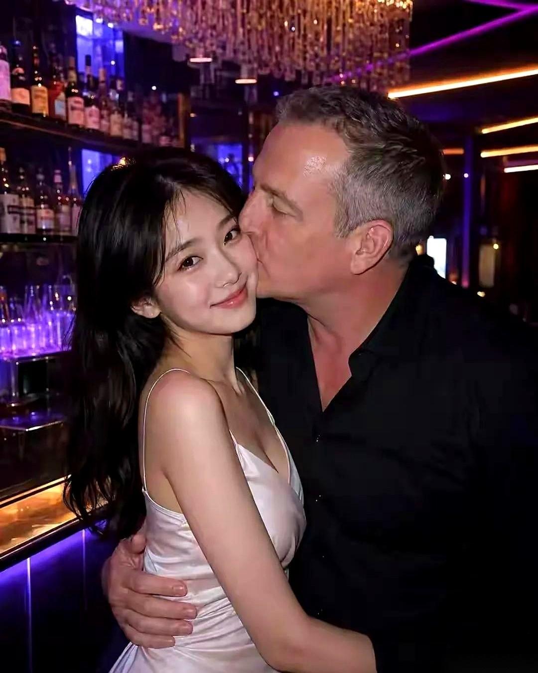 婚检单掉地上的那一刻，她连哭都不敢出声。谁能想到啊，一个29岁、拿着英国名校硕