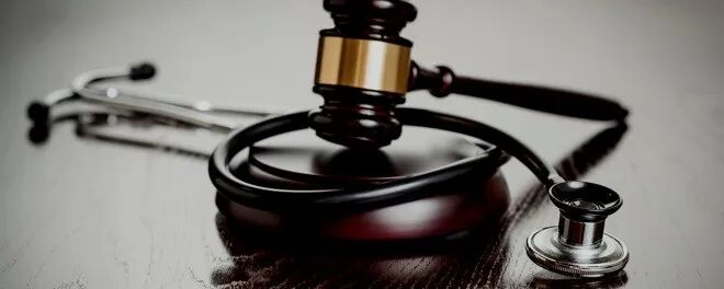 专访高解春: 建议适时废除医疗事故罪