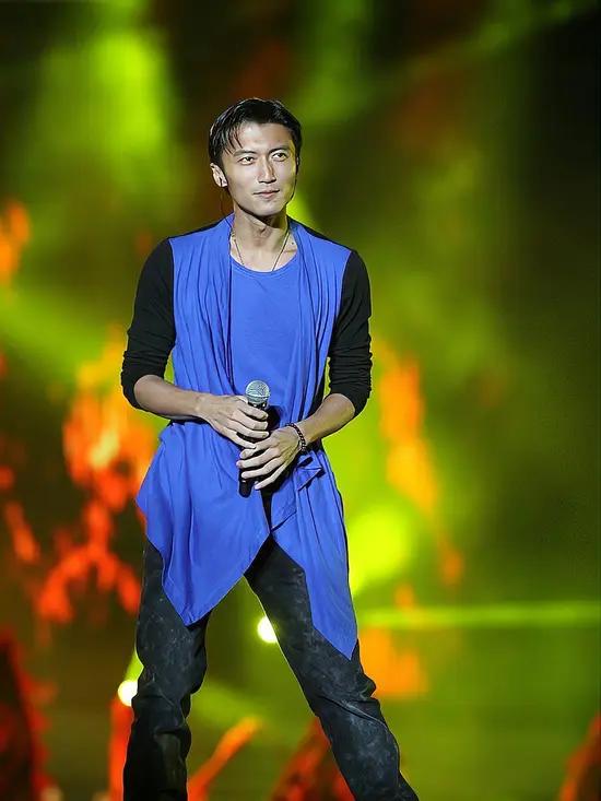 恒星之城巡演成都站非常值得期待。此次巡演成都站定于2026年1月9日至11日在成