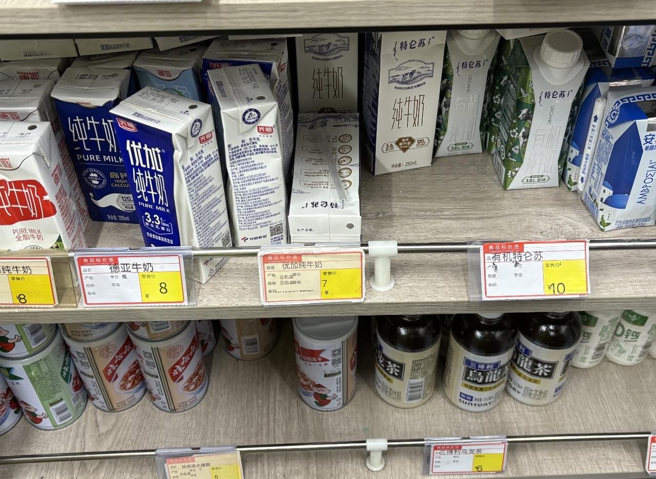 医院因病致贫的人这么多却还出现溢价卖食品的怪象实在令人愤懑这里本就是无数患