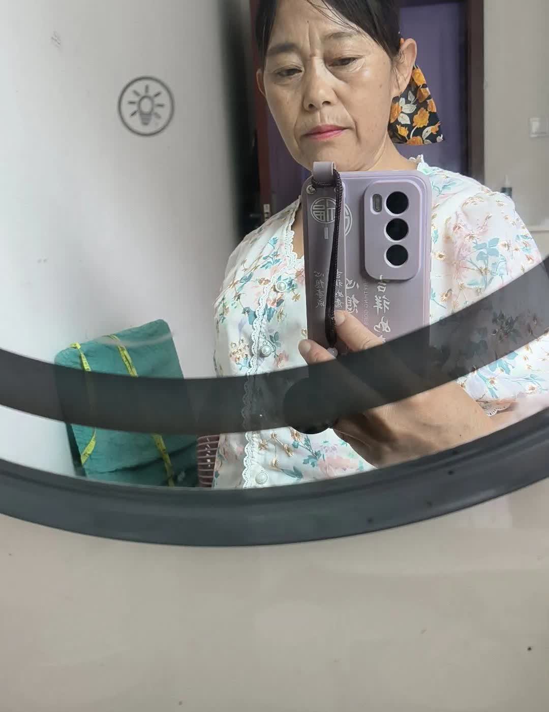 79年的我发现，女人一过45岁，就老得怏我是一个农村妇女，今年46岁，绝经两