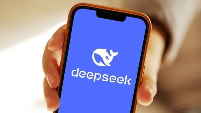 老年人怎么用DeepSeek不少老年粉丝询问，从各大应用市场，下载、安装完Dee