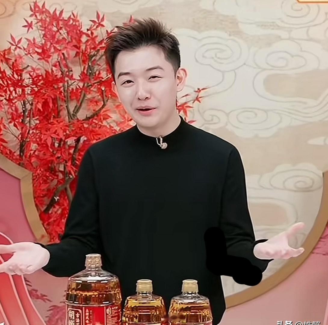 500万人同时围观7个“董宇辉”，是一种什么体验？与辉同行直播间，正在给出答案