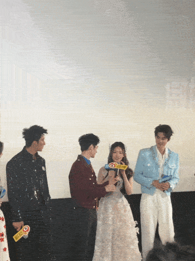 罗云熙林允你俩这样我可要嗑了嗑到失语！罗云熙林允俊男靓女太绝，《水龙吟》追剧团罗