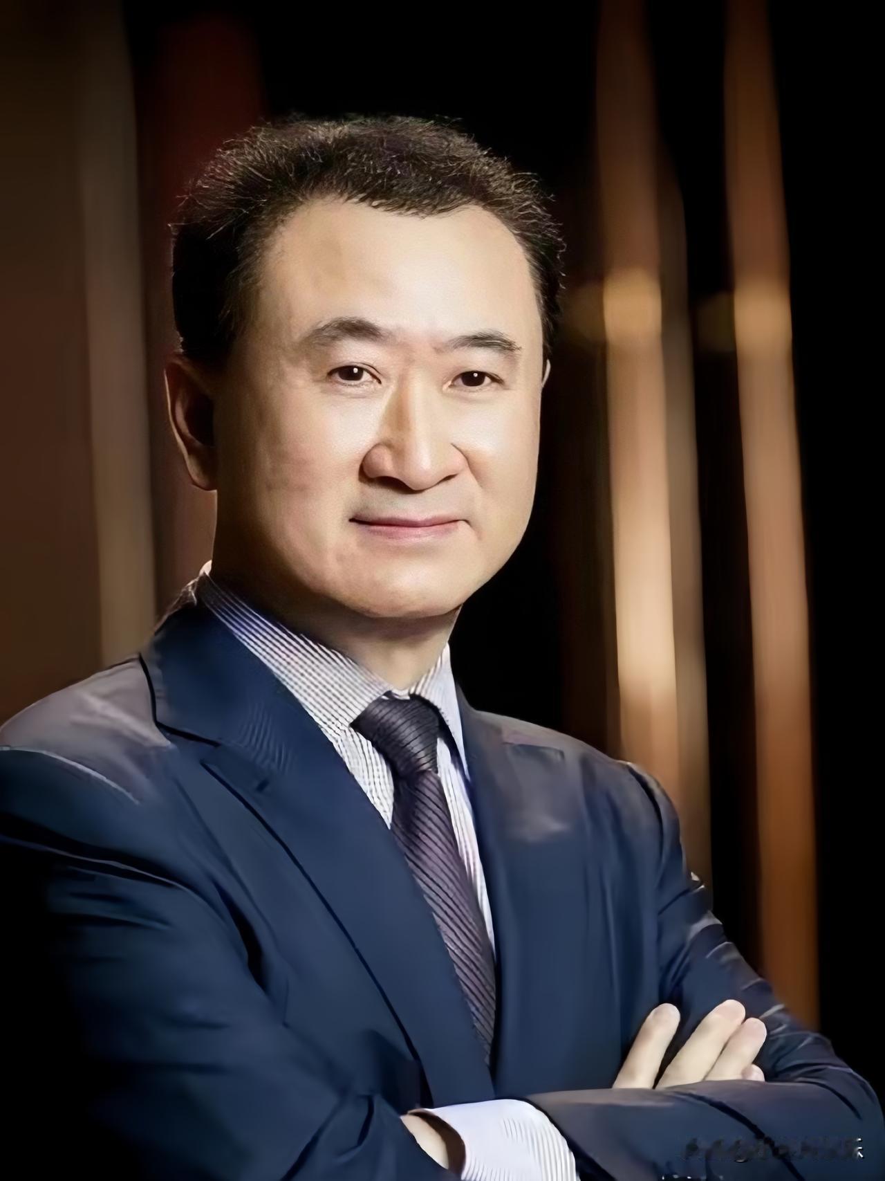 大家都别再可怜王健林了，都说他负债累累要垮了，结果人家随手卖个赛事就回