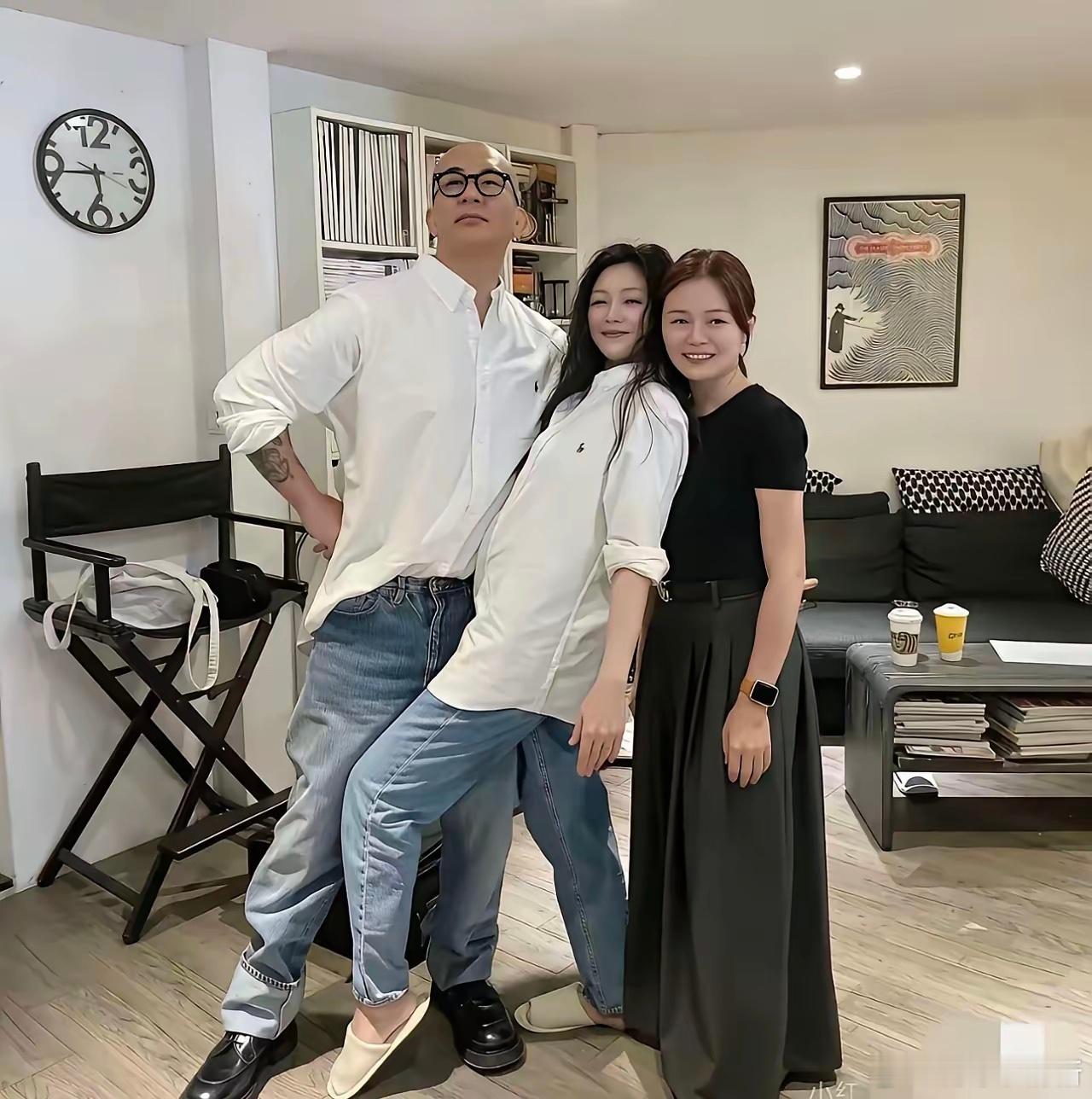 回看大S,是非常爱具俊晔的，真的是一个敢爱敢恨的女人！