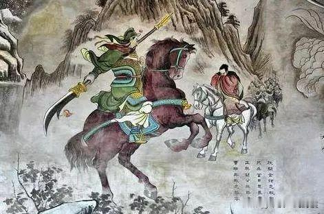 华容道诸葛亮其实是故意放走曹操的。如果他想杀曹操，派关平和周仓去即可，当时曹操