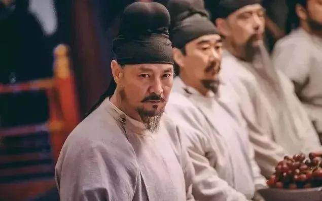 李适之醉酒，引爆酒鬼政变746年，李适之与太子李瑛共饮一场酒局，却