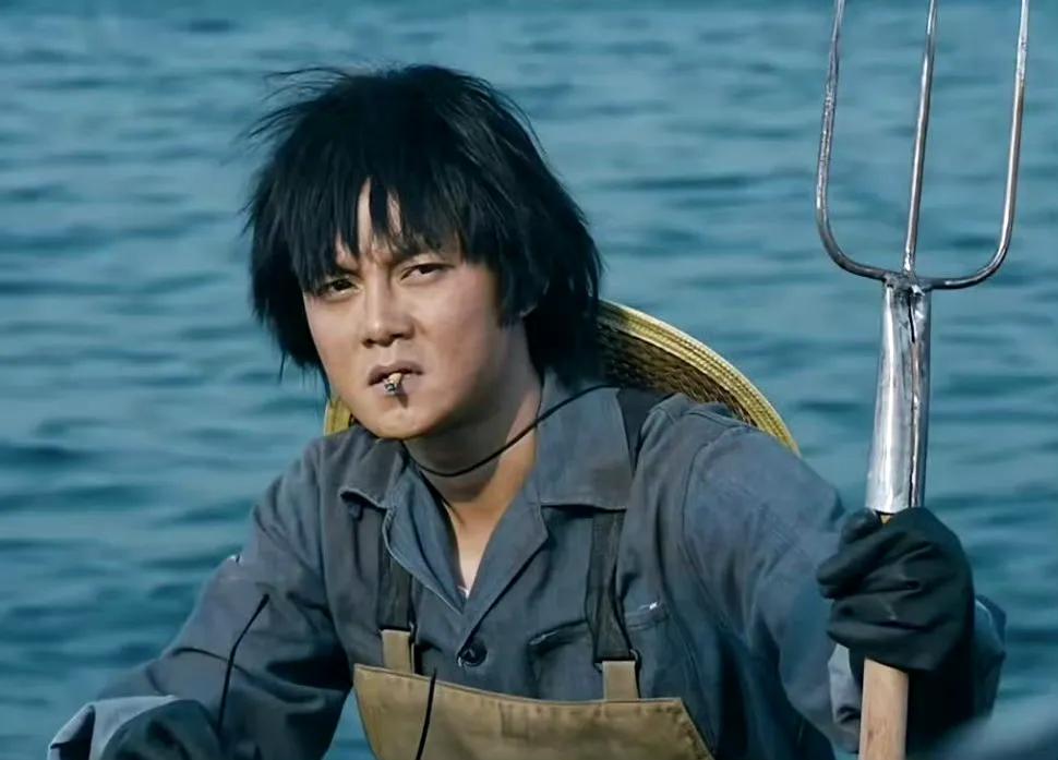 原来中年男人也会焦虑！知名男星尹正最近在社媒发出了感慨，表示自己快40岁了，