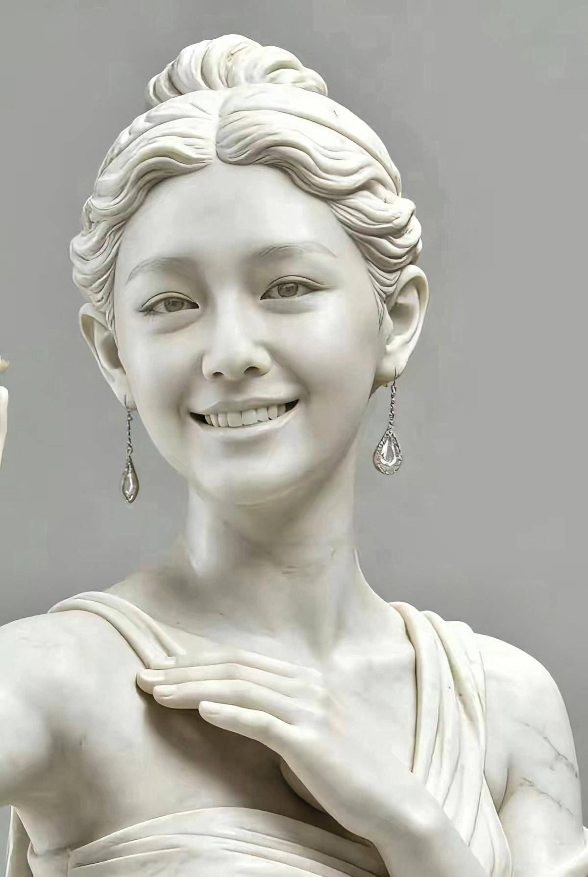 大S逝世一周年了，纪念活动搞得很大，很多明星都去了，可大S的孩子没去，这件事，一