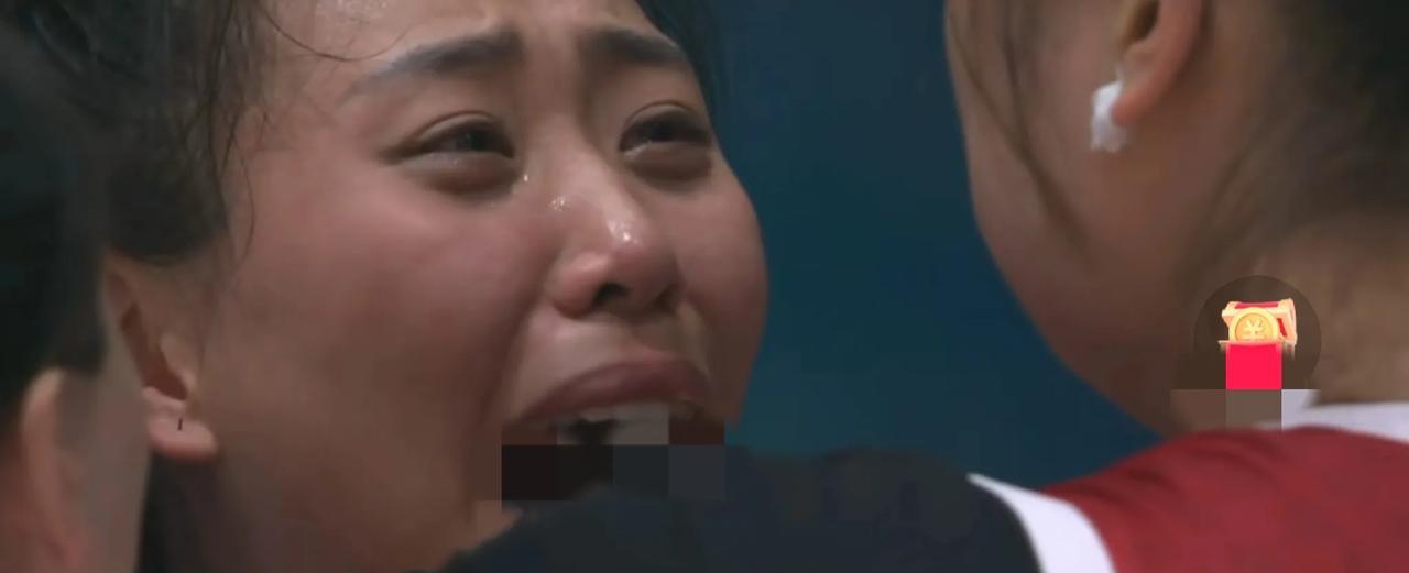 大运会中国女篮81：69战胜美国女篮夺得冠军！刘禹彤、唐子婷、陈玉婕、田媛媛、