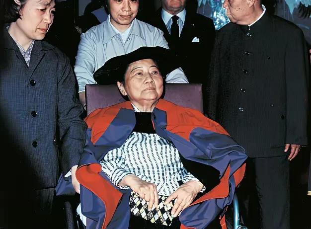 宋庆龄先生生前的最后一张照片！女中豪杰，共产党的好朋友，人民的好领导，为党为国