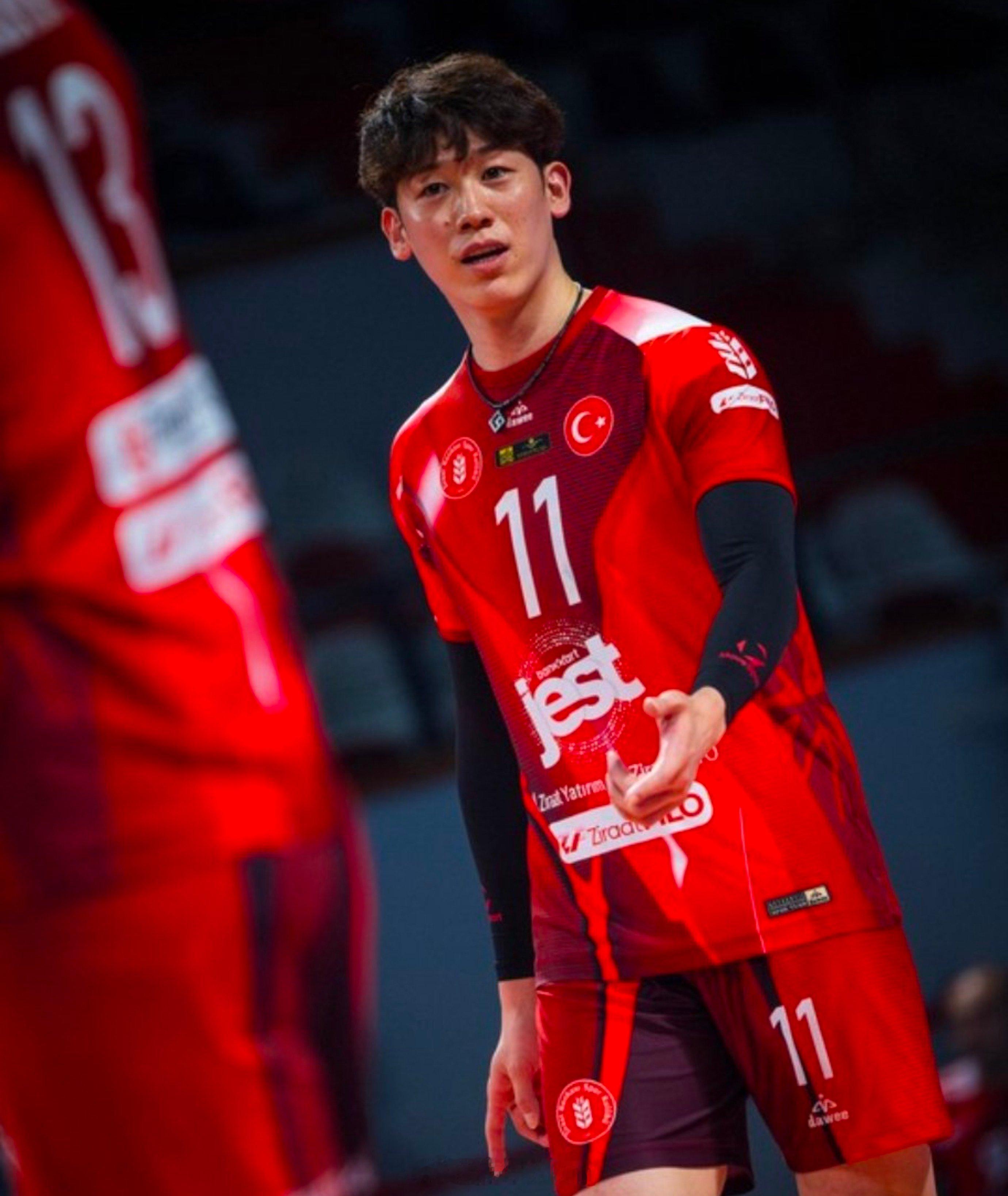 男排日本男排石川祐希❗️🇯🇵石川祐希谈洛杉矶奥运会前自己在日本国家队的