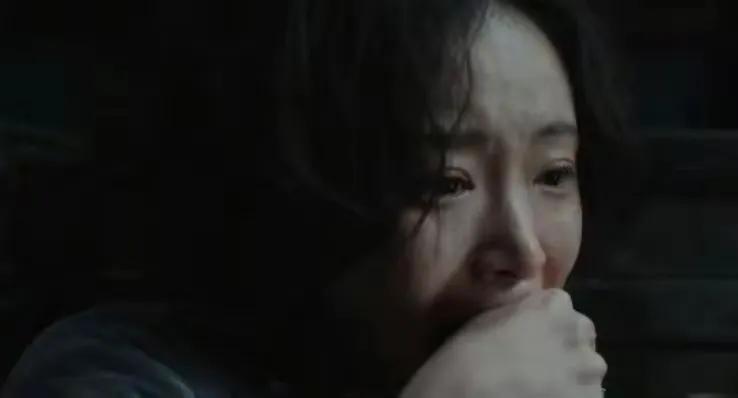 汤唯在《色戒》里的“假戏真做”，被高叶轻松碾压，网友吐槽：这才是艺术。当年，