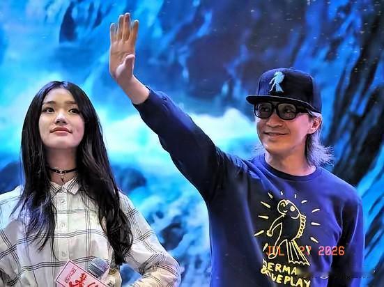 李成儒面对全网质疑，开始全面反击了。最近看到了李成儒开始为自己导演的电影《大导归