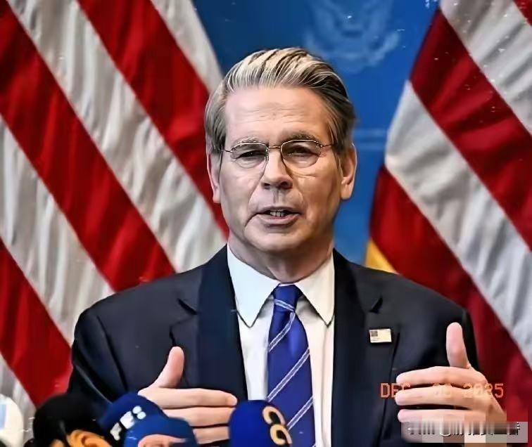 贝斯特终于说了一些全世界应该都认同的结论。美财政部长贝森特说：“美联储养了几千个