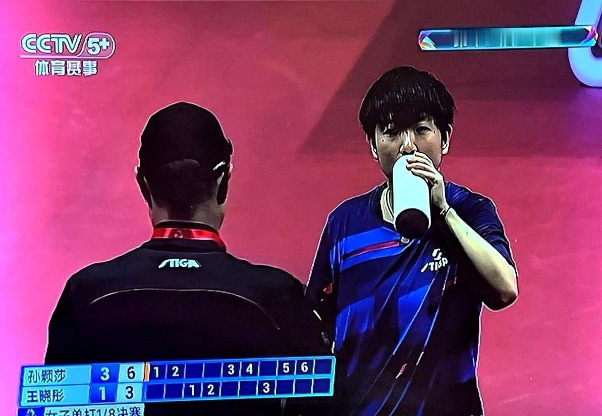 杨广弟教练退休倒计时，和恩师的同框，真的看一次少一次！从小被杨指导带大的莎莎