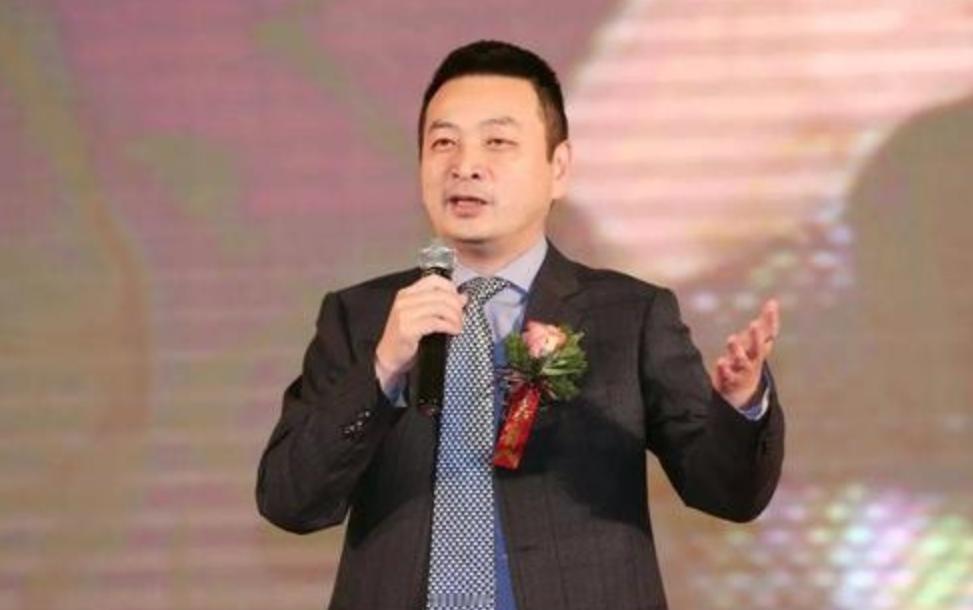 梁建章生育补贴方案引热议，年轻人缺的真是10万元吗？生孩子这件事，已经不是一
