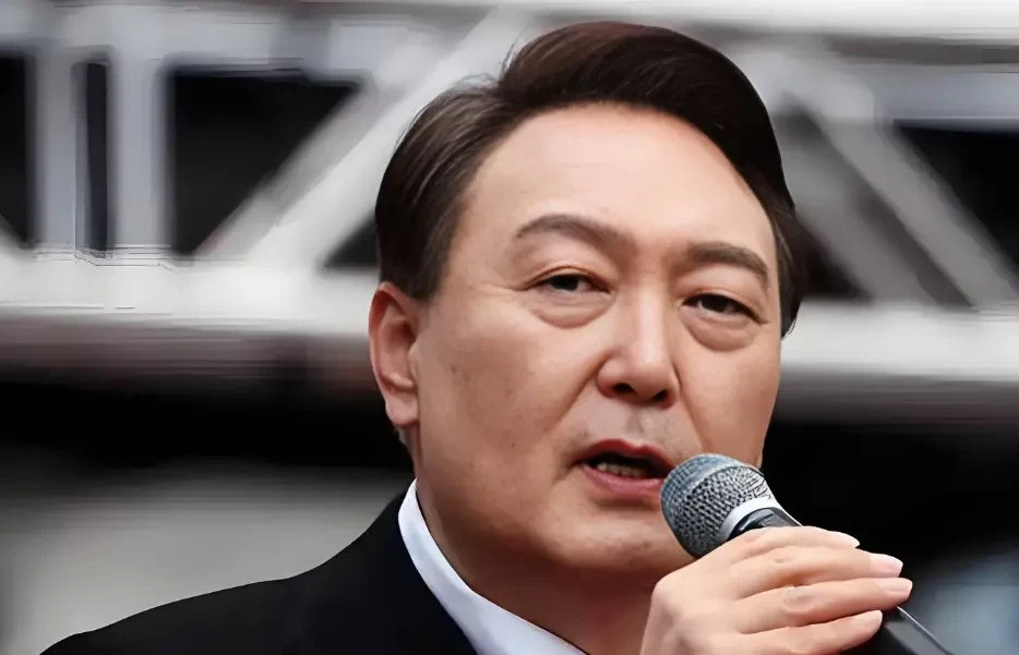 尹锡悦死活不去，检察院要硬刚了韩国现在乱成一锅粥啦！尹锡
