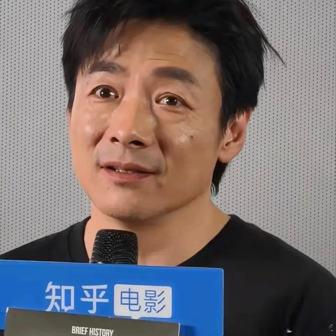 金鸡奖这波操作太猝不及防了！突然把祖峰的最佳男配角提名给删了，连他的提名采访都被