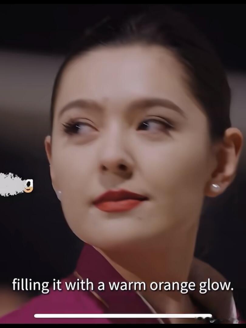 谁还没被央视拍的南航空姐美到！央视镜头也太会拍了吧拍南航空姐直接拍出大片感