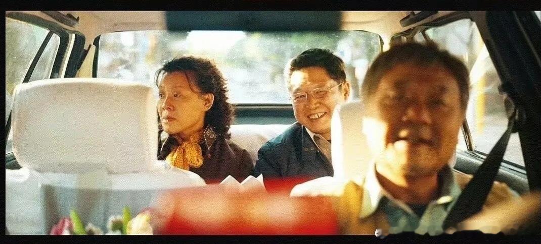 这位演员，林鹏，现在各种剧里面的熟脸配角，九十年代火爆出圈电视剧《牵手》里面就已