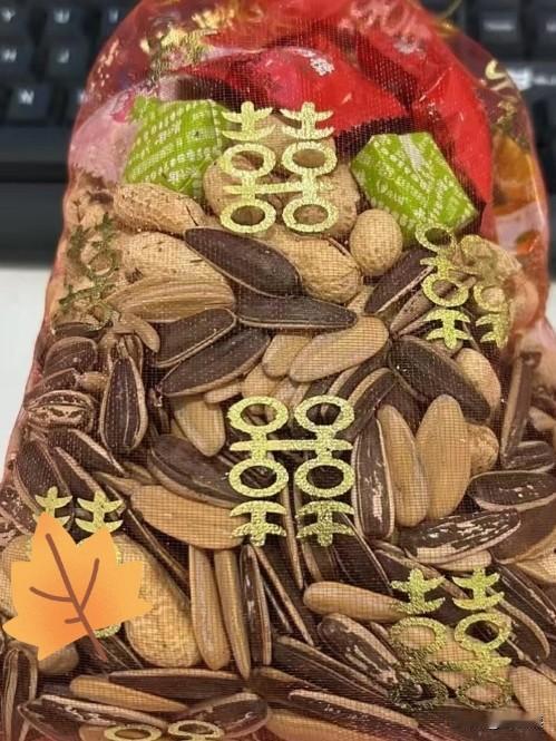 我终于不再搭理这个老乡了！这个老乡，是在一次偶然的机会相遇的，一聊天原来是以前