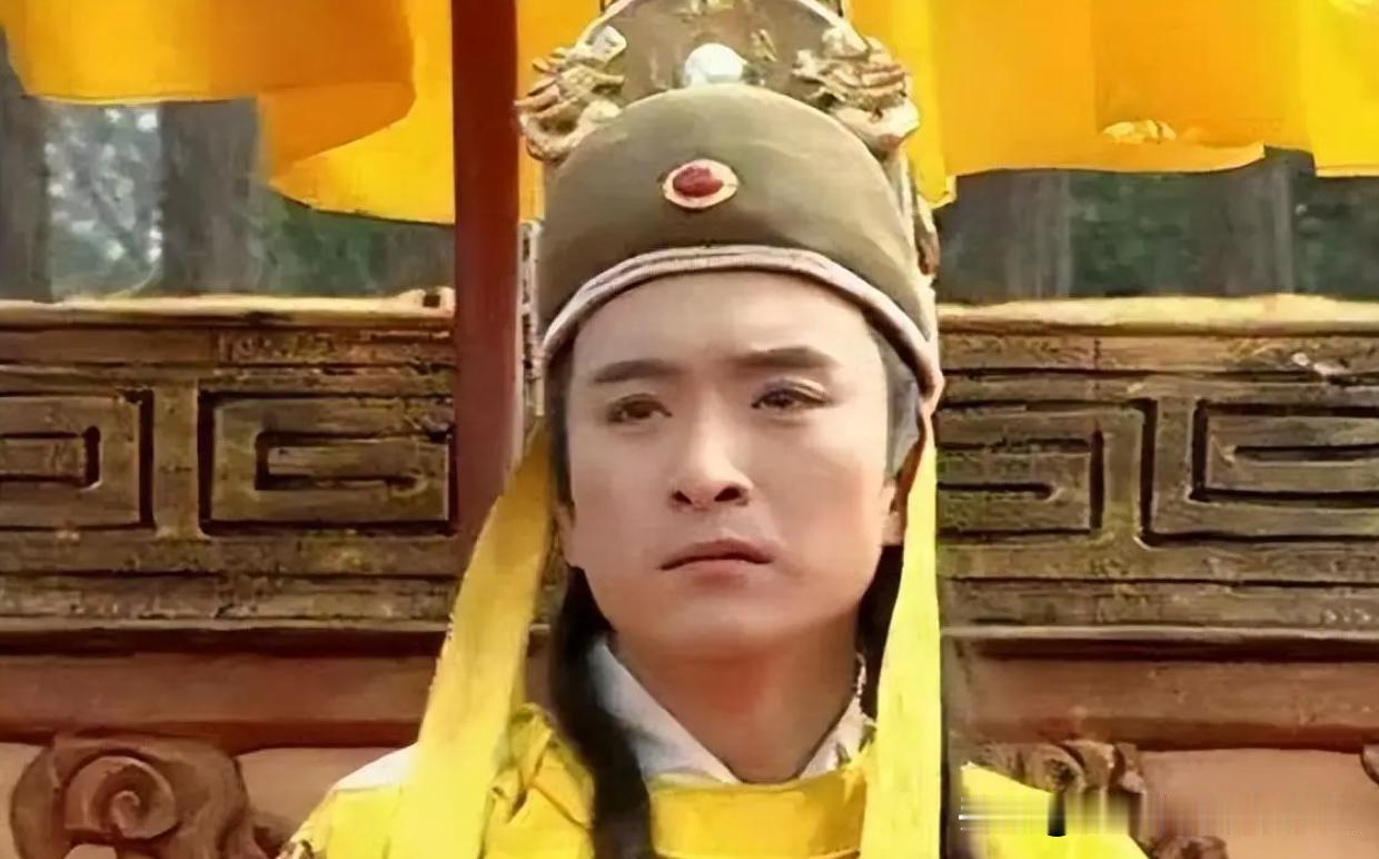 隆武被俘后，两个明朝宗室为了争夺正统，居然在清军进攻期间自己先打了起来。事情