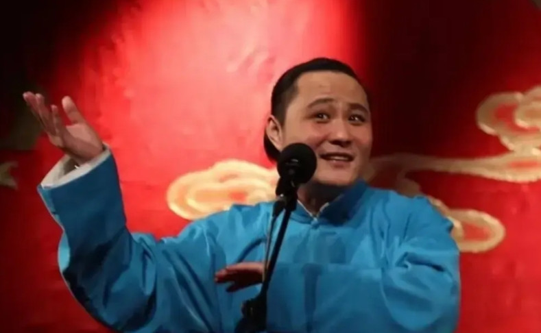 闫云达：我欠德云社还了，德云社欠我的必须还。德云社欠你什么了，欠你房本了，还是