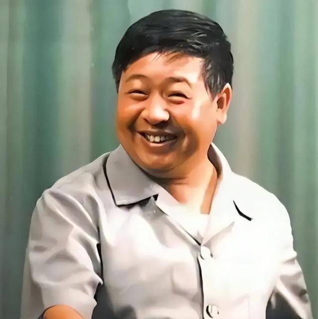 相声界真正的大师，刨去老一辈，其实就马三立、侯宝林、马季这三位。马季当年说过